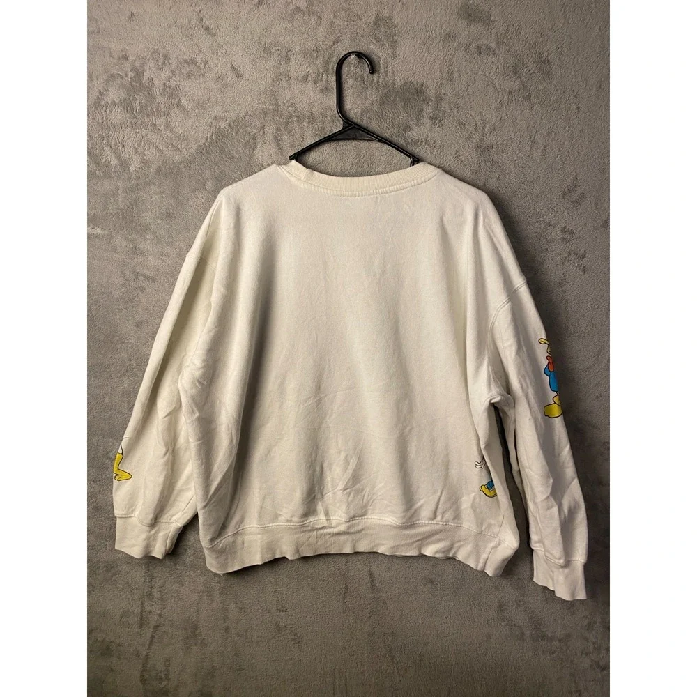 Disney Mickey Mouse & Friends Sweatshirt Adult Large White Graphic Pullover